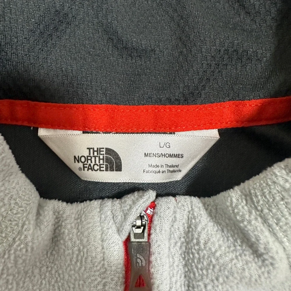 The North Face Mens Large Gray 1/4 Zip‎ Fleece Pullover Reflective Trim Active L
